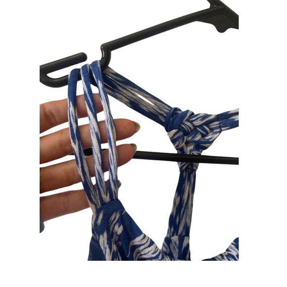 Banana Republic Racerback Blue and White Pattern Tank Top with Built In Bra - Picture 3 of 7